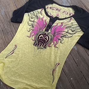 Sinful burnout tattoo graphic tee Size S